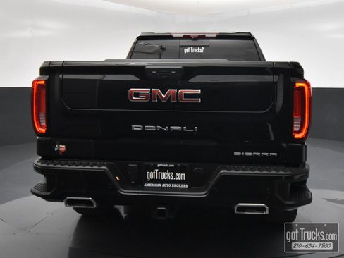 Used 2024 GMC Sierra 1500 Denali w/ Denali Reserve Package image 6