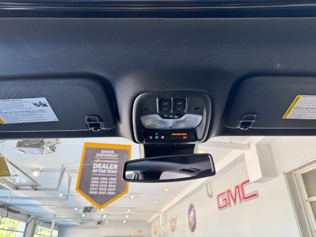 Certified 2025 GMC Canyon Denali AWD/4WD image 28