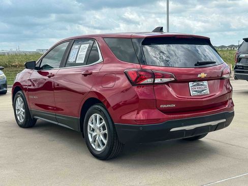 Used 2024 Chevrolet Equinox LT FWD image 5