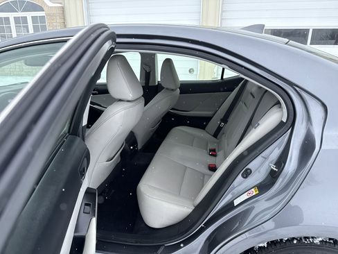 Used 2014 Lexus IS 250 AWD w/ Navigation Package image 17