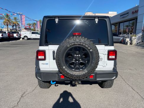 Used 2023 Jeep Wrangler Unlimited AWD/4WD image 7