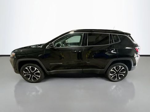 Used 2023 Jeep Compass Limited image 9