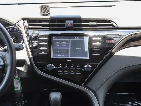Certified 2020 Toyota Camry LE FWD image 13