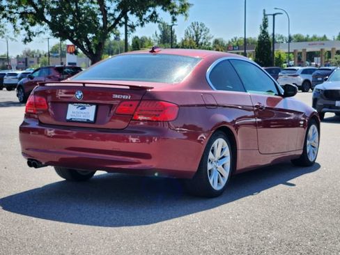 Used 2012 BMW 328i xDrive Coupe AWD/4WD image 7