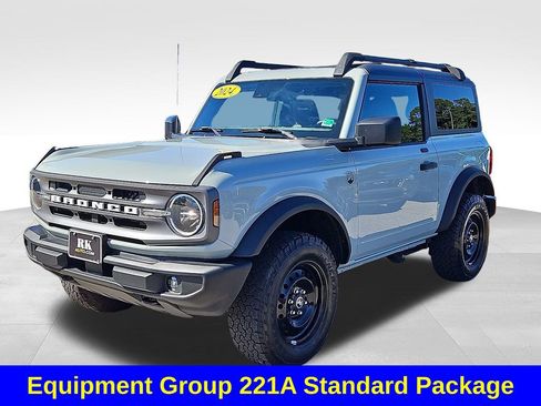 Used 2024 Ford Bronco Big Bend image 3