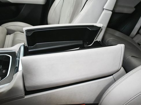 Used 2023 BMW X6 M50i w/ Executive Package image 63