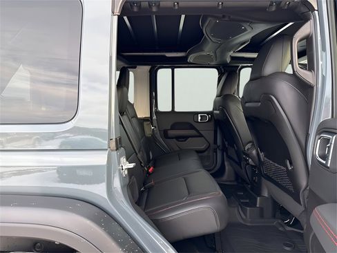 New 2026 Jeep Wrangler Unlimited Rubicon image 13