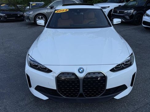Used 2024 BMW i4 eDrive35 w/ Premium Package RWD image 24
