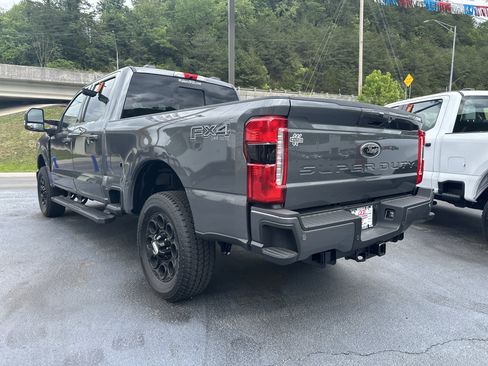New 2026 Ford F250 XLT w/ XLT Premium Package AWD/4WD image 5