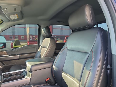 Used 2024 Ford F250 Lariat AWD/4WD image 12