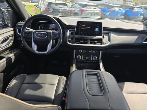 Used 2022 GMC Yukon SLT w/ SLT Luxury Package AWD/4WD image 14