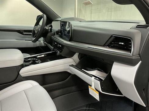 New 2026 Chevrolet Tahoe Premier AWD/4WD image 43
