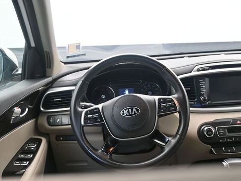 Used 2019 Kia Sorento LX w/ Option Group 020 image 22
