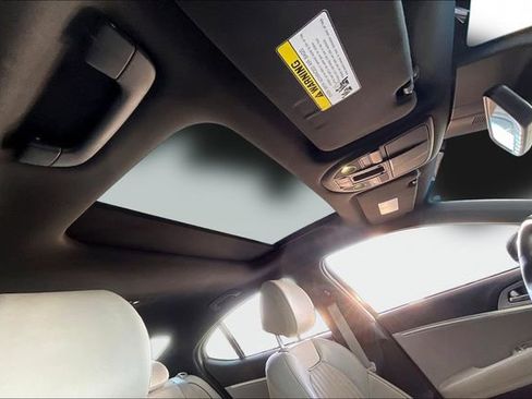 Used 2022 Genesis G70 3.3T w/ Sport Advanced Package image 19