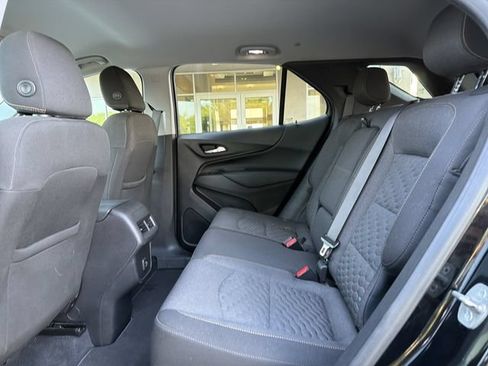 Used 2021 Chevrolet Equinox LT FWD image 10