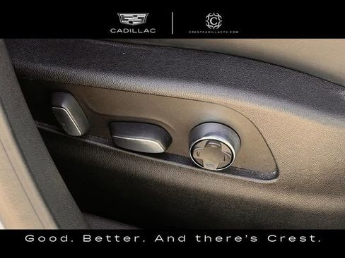 Used 2024 Cadillac XT4 Premium Luxury image 30