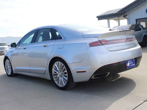 Used 2013 Lincoln MKZ image 7