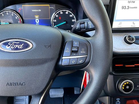 Used 2022 Ford Maverick XLT w/ Equipment Group 300A Standard image 11