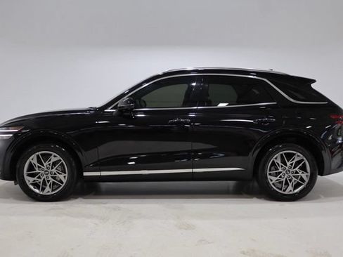 Used 2024 Genesis GV70 2.5T w/ Advanced Package AWD/4WD image 4