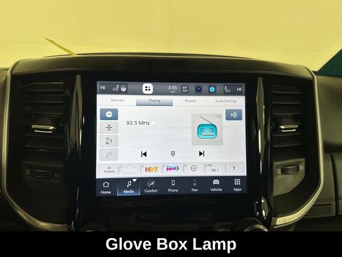 Used 2022 RAM 1500 Big Horn AWD/4WD image 37