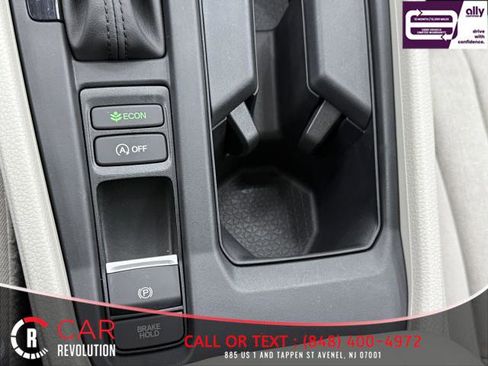 Used 2025 Honda Accord LX image 32