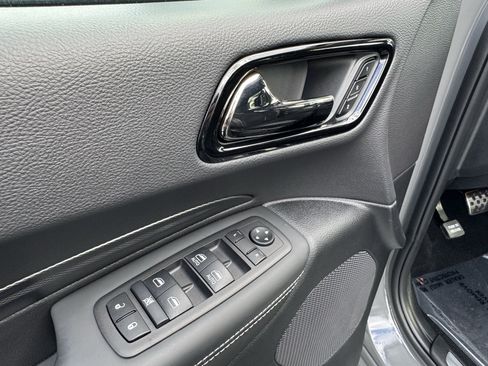 Used 2025 Dodge Durango SRT Hellcat w/ Black Package image 15