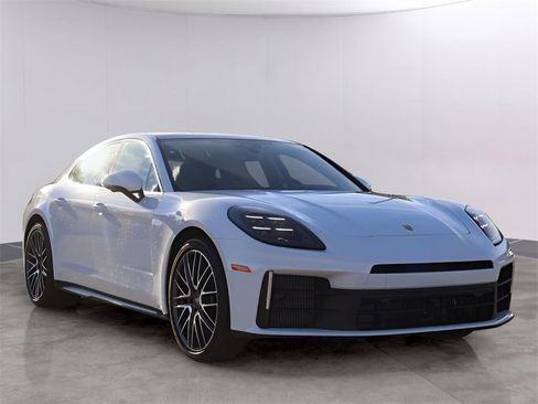 New 2026 Porsche Panamera image 11