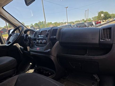 Used 2019 RAM ProMaster 2500 FWD image 23