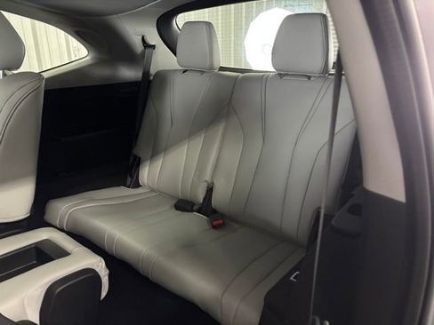 New 2026 Acura MDX w/ Technology Package FWD image 17