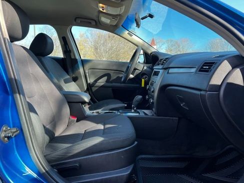 Used 2011 Ford Fusion SE image 23