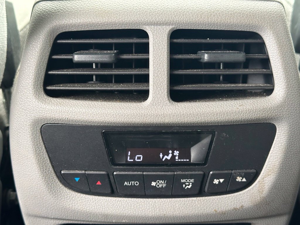 Used 2017 Honda Pilot EX image 16