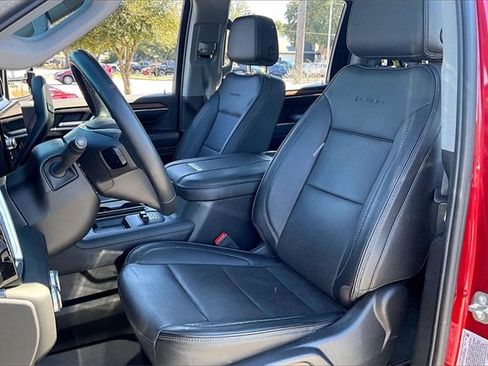 Used 2024 GMC Sierra 3500 Denali w/ Denali Reserve Package image 18