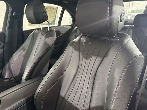 Used 2022 Mercedes-Benz E 350 Sedan image 19