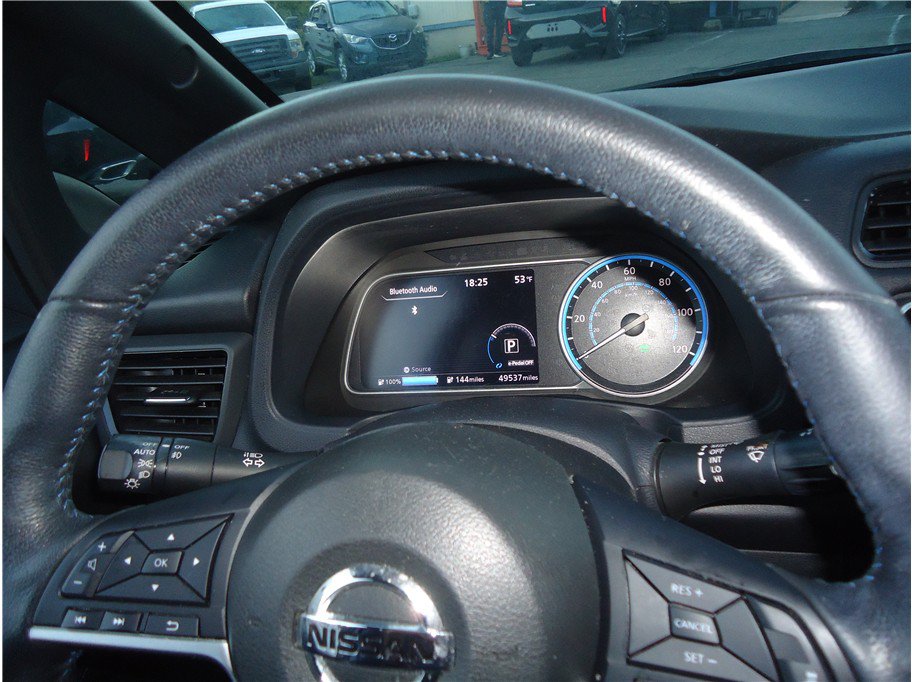 Used 2020 Nissan Leaf SV w/ SV All Weather Package FWD image 25