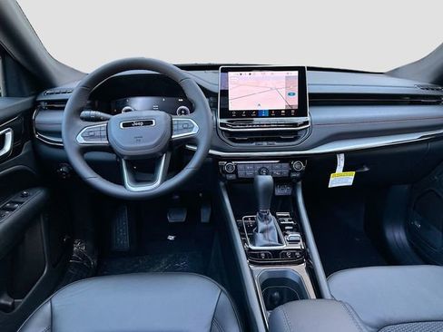 New 2026 Jeep Compass Trailhawk w/ Sun, Sound & Navigation Group AWD/4WD image 25