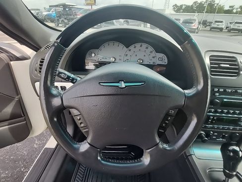 Used 2002 Ford Thunderbird RWD image 7