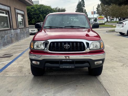 Used 2004 Toyota Tacoma PreRunner image 5