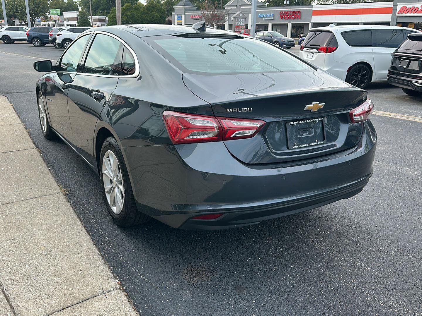 Used 2021 Chevrolet Malibu LT FWD image 5