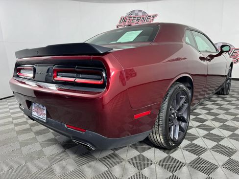 Used 2021 Dodge Challenger SXT w/ Driver Convenience Group image 25