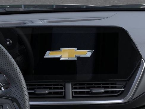 New 2026 Chevrolet Trax RS w/ Sunroof Package FWD image 20