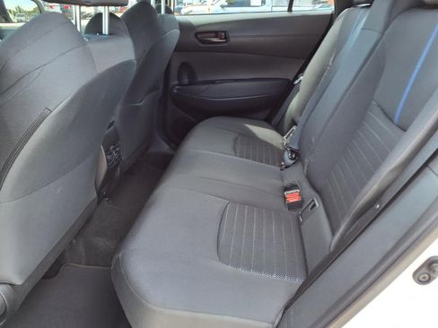 Used 2023 Toyota Corolla Cross AWD Hybrid image 18