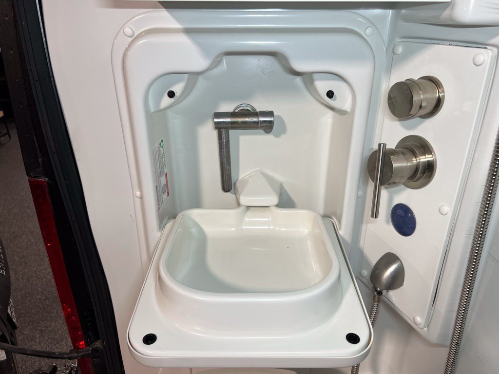 Used 2021 RAM ProMaster 3500 w/ Convenience Group FWD image 43