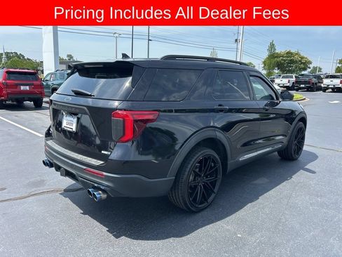 Used 2020 Ford Explorer XLT w/ Equipment Group 202A AWD/4WD image 20