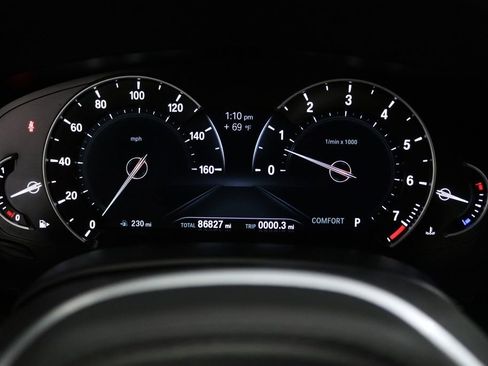 Used 2018 BMW 540i RWD image 3