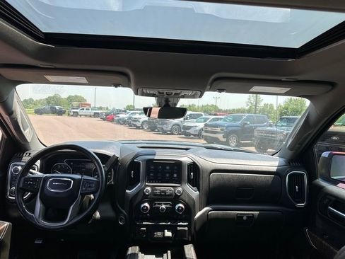 Used 2021 GMC Sierra 1500 Denali w/ Denali Ultimate Package AWD/4WD image 26