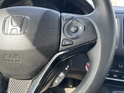 Used 2019 Honda HR-V EX image 22