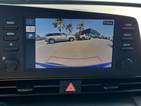 Certified 2025 Hyundai Elantra SEL FWD image 12