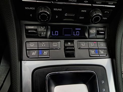 Used 2013 Porsche Boxster S image 25