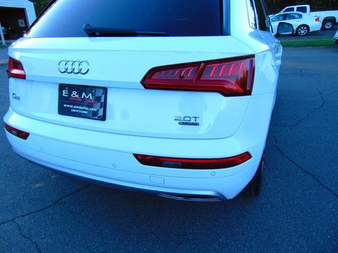 Used 2018 Audi Q5 2.0T Premium Plus w/ Premium Plus Package image 35