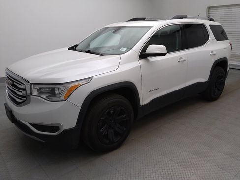 Used 2018 GMC Acadia SLT AWD/4WD image 2